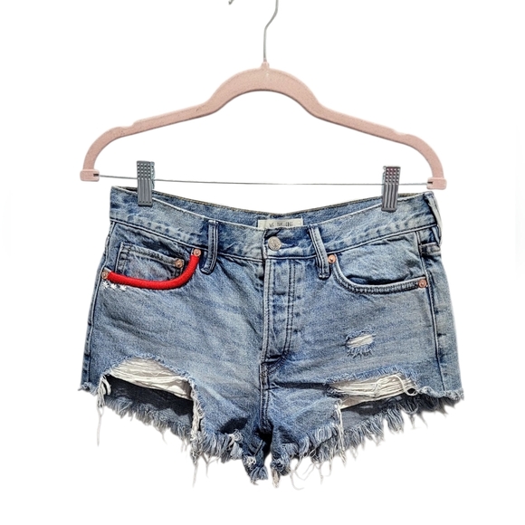 Free People We The Free Embroidered Distressed Printed Jean Shorts Size 25 - Picture 2 of 9